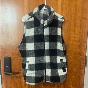 Maurices Black and White Fuzzy Checkered Vest Size XL